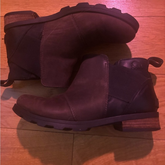 Sorel Emelie Dark Brown and black Ankle Booties 7.5 - Picture 7 of 9